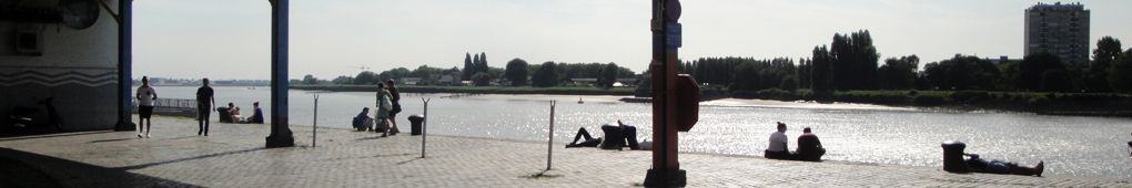 http://i1136.photobucket.com/albums/n483/micou3/DSC09512%20copie_zpspejz1gi2.jpg