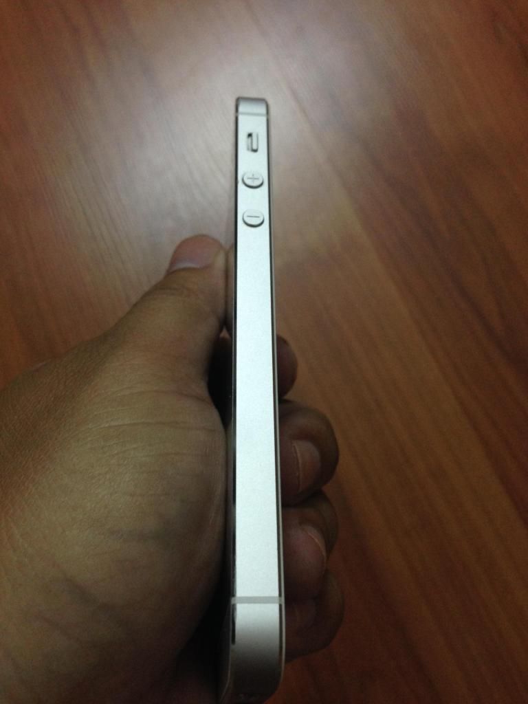 iPhone 5S 16GB Silver Bản World hàng chất giá tốt BH dài - 5