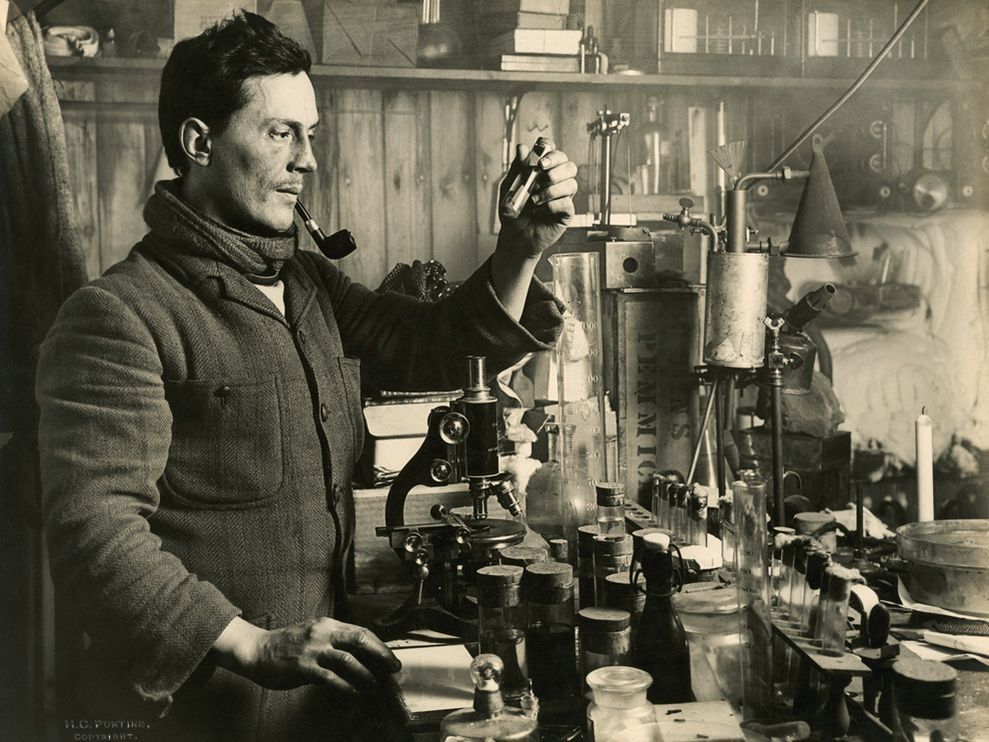 http://i1136.photobucket.com/albums/n490/pictumcacatum/antarctica-lab-ponting_8001_990x742_1.jpg~original