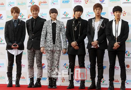 B2ST Pictures, Images and Photos