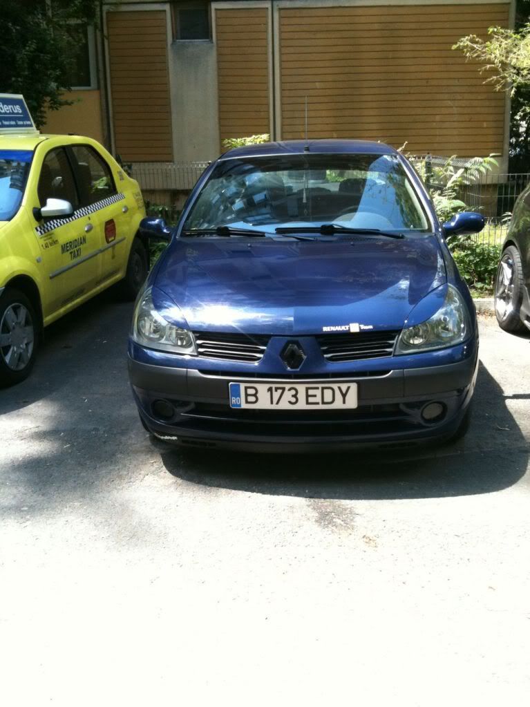 Renault Clio StanceWorks