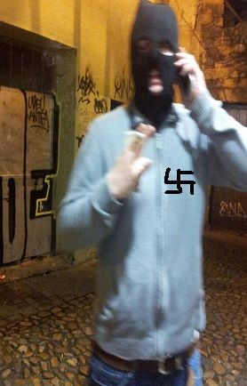 1z6va60_2.jpg