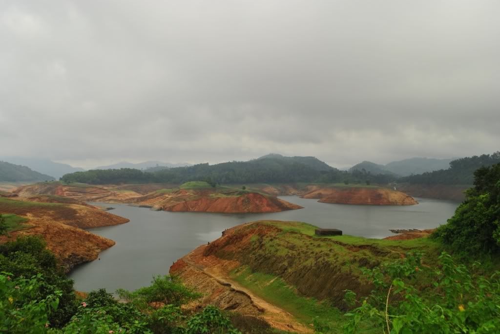 Idukki Dam Reservoir | Organikos